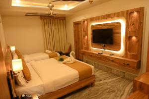 Hotel Kashi Crown