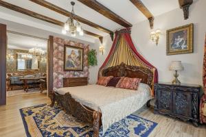 Grand Duke Apartments