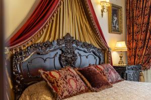 Grand Duke Apartments