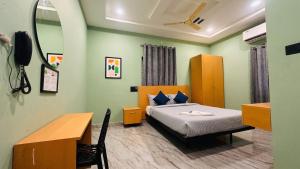 FabHotels Grand Residency