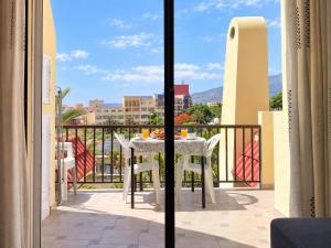 Mareverde sea & mountain view with pool