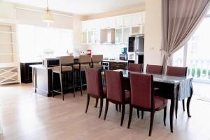 Sealink Villa sea view PE84-PE88