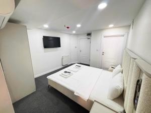 Zeynus Hotel Kadıköy