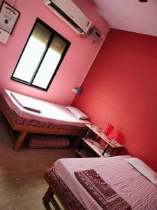 Guruji HomeStays