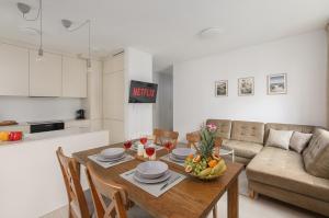 Lumina I 4-room Apart with Parking I Balcony & near ZOO
