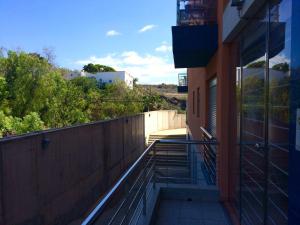 Hola Apartments 1-30