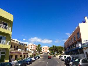 Hola Apartments 1-30