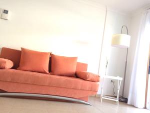 Hola Apartments 1-30