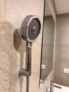 Seven Haven Premium Studio at ITC Omaxe