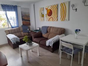 Dorado sunshine 2 bedrooms, with pools and views