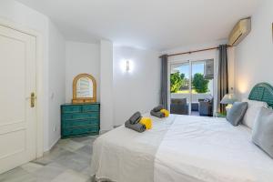 Mijas Golf & Sun 2-Bed Apartment