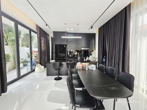 Surprise House - Homestay