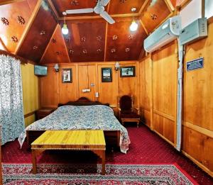 Houseboat Kings Paradise