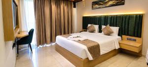 Raayara Suites