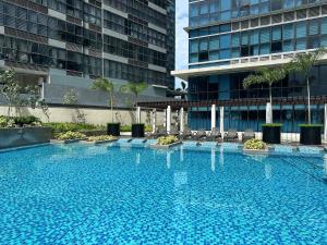 Uptown Parksuites Cozy 1BR