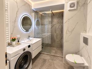 Rezidential Bacovia Olive by Rooms