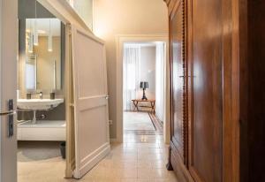 Ca delle Contesse Luxury waterfront apartment