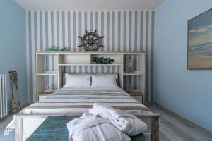 Luxury Villa pool private beach sauna Guestaly