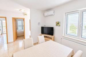 Apartments Jelka