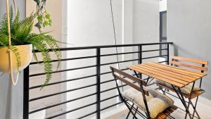 Oceana Suites Serrano