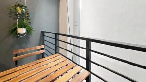 Oceana Suites Serrano