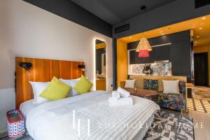 LUX The Five Star Modern Studio 2