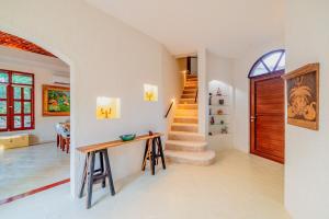 Private Hacienda with Pool, Beach, Marina, Golf