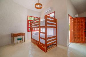 Private Hacienda with Pool, Beach, Marina, Golf