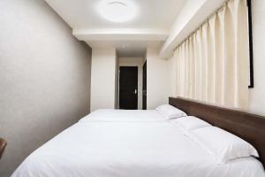 202Room,5-Minute Walk to Oshiage ,Private One-Bedroom Unit ,Near Tokyo Skytree ,Fully Equipped Kitchen & Bathroom ,Separate Wet and Dry Areas