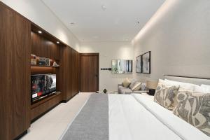 Bloomfields Studio in Torino by Oro24