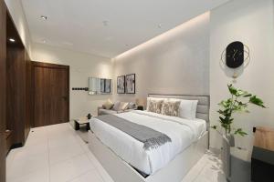 Bloomfields Studio in Torino by Oro24