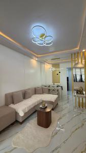 Golden Hour - Cozy Premium Stay in Lipa