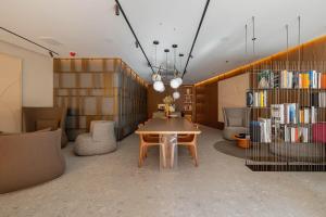 Luksusowy Apartament z Wieloma Udogodnieniami w Katowicach by Renters Prestige