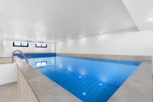 Globalstay Modern 1BR Apartment with Infinity Pool