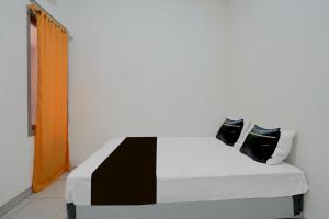 Hotel O near Jakarta International Velodrome formerly Wisma Lamida
