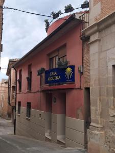 CASA ARQUEÑA - casa entera para grupos 10-14 personas