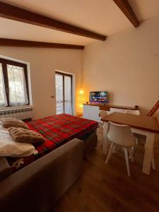Wood flat Edolo