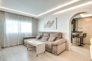 LXR Arena Suites 2-bedroom suites steps from the ocean