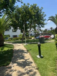 Beach access in Kabila plage !