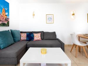Apartment Perla del Mar by Interhome