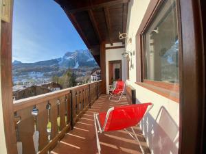 Cozy 3 bedroom with beautiful views