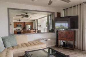 Ocean View Condo Steps from Kamaole III Beach