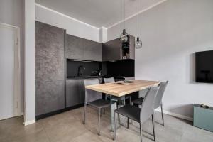 Heart of Cinque Giornate - Apartment