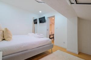 Velvet Chiado 2BR Apartment