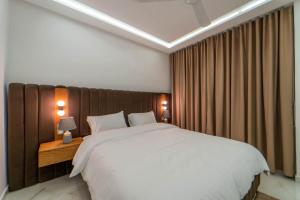Lunara Residence