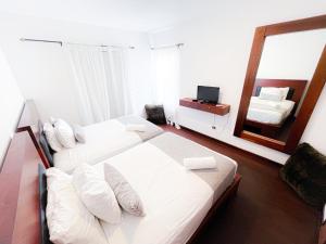 CASAS DEL SOL Villas HOTEL WIFI BBQ Parking Los Corales BEACH CLUB & SPA