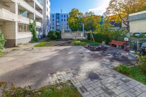 Two-bedroom apartment near Kadriorg Park & City Centre