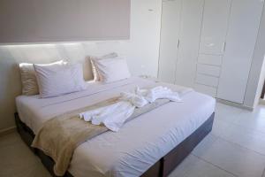 Casa Arena y Sal | 3Bedr Home | Spacious Terrace & Priv. Pool | Casago
