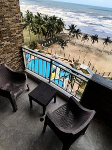 Apartamento Vista a la Playa Planta Eléctrica y Piscina