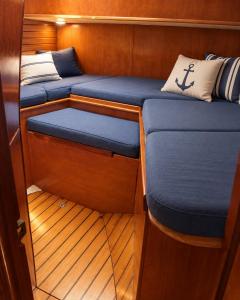 BoatStay Fiumicino Night on a Boat